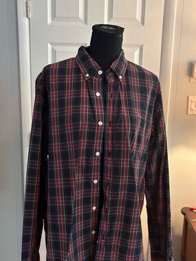 J. Crew Men's Navy and Red Plaid Button-Down Shirt